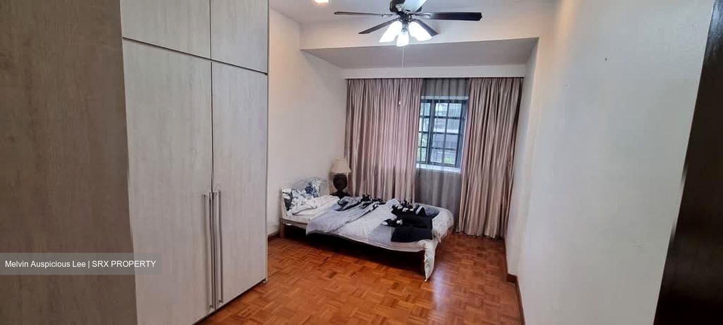 Leith Park (D19), Terrace #603749641